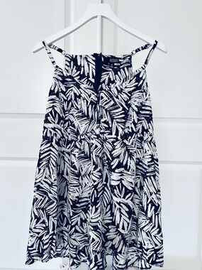 Women’s a.n.a Sleeveless Navy Blue & White Leaf Print Blouse Size 0X